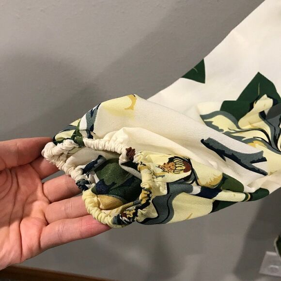 Floral long sleeve loose fit mini dress - Picture 4 of 11